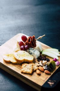 Almond and cashew homemade crackers 